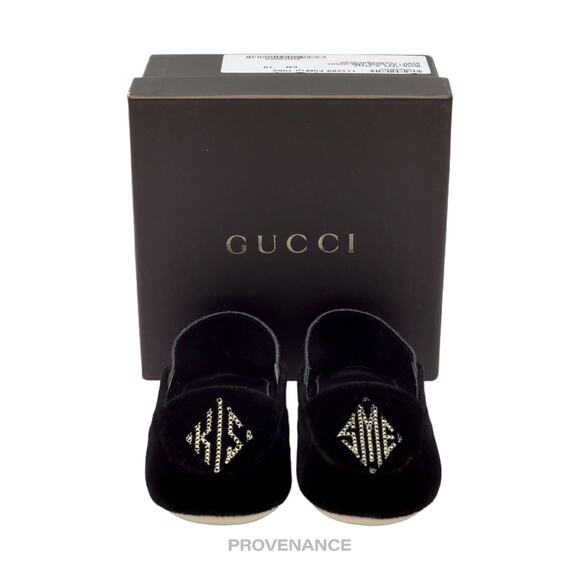 🔴 Gucci "KISS ME" Baby Loafers - Black Velvet/Suede - Picture 1 of 11